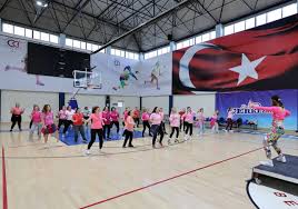 YETİŞKİN KIŞ SPOR KURSLARI DEVAM EDİYOR -